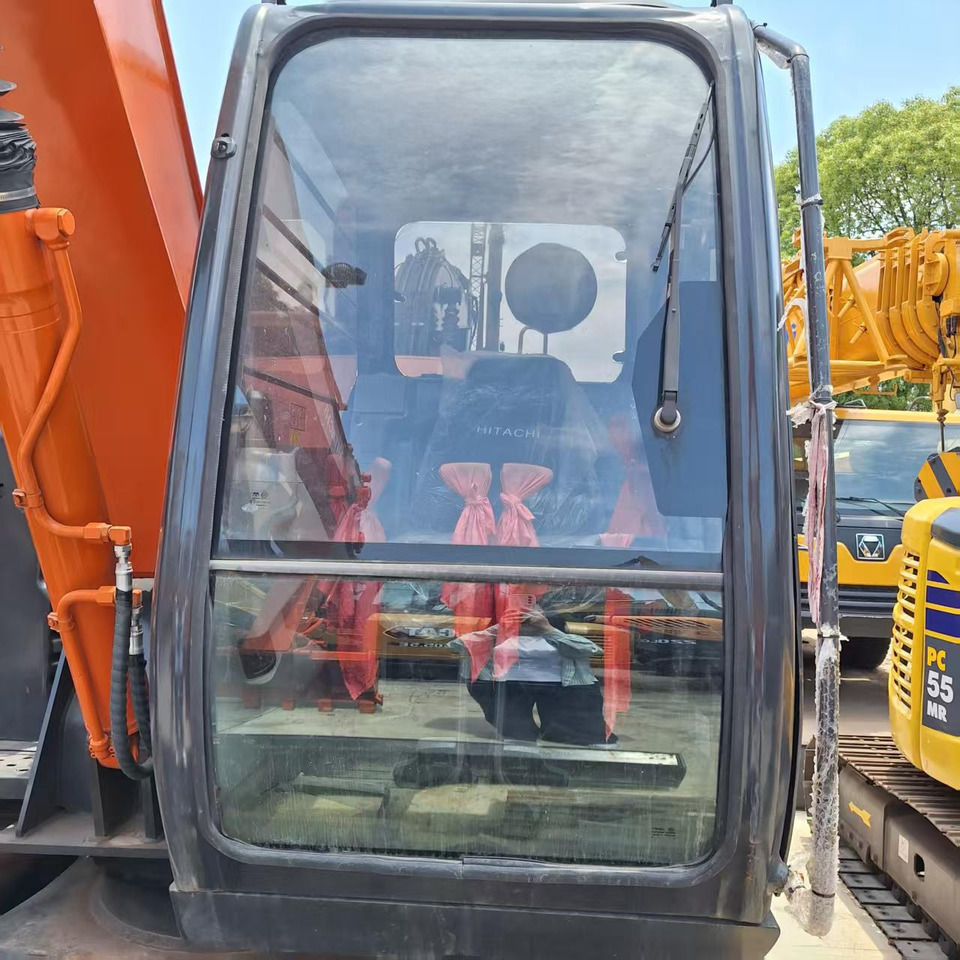 Hitachi ZX70 Excavator - Excavadora de cadenas: foto 5 Hitachi ZX70 Excavator - Excavadora de cadenas: foto 5
