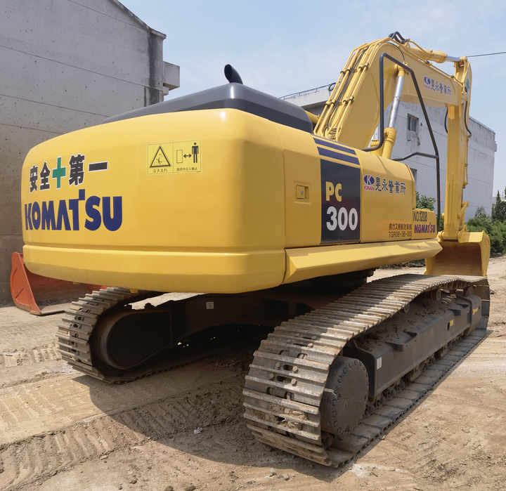 Hot Selling Japan Komatsu PC300-7 Excavators Crawler Excavator Used Pc300-7 at low Price for sale - Excavadora de cadenas: foto 3 Hot Selling Japan Komatsu PC300-7 Excavators Crawler Excavator Used Pc300-7 at low Price for sale - Excavadora de cadenas: foto 3