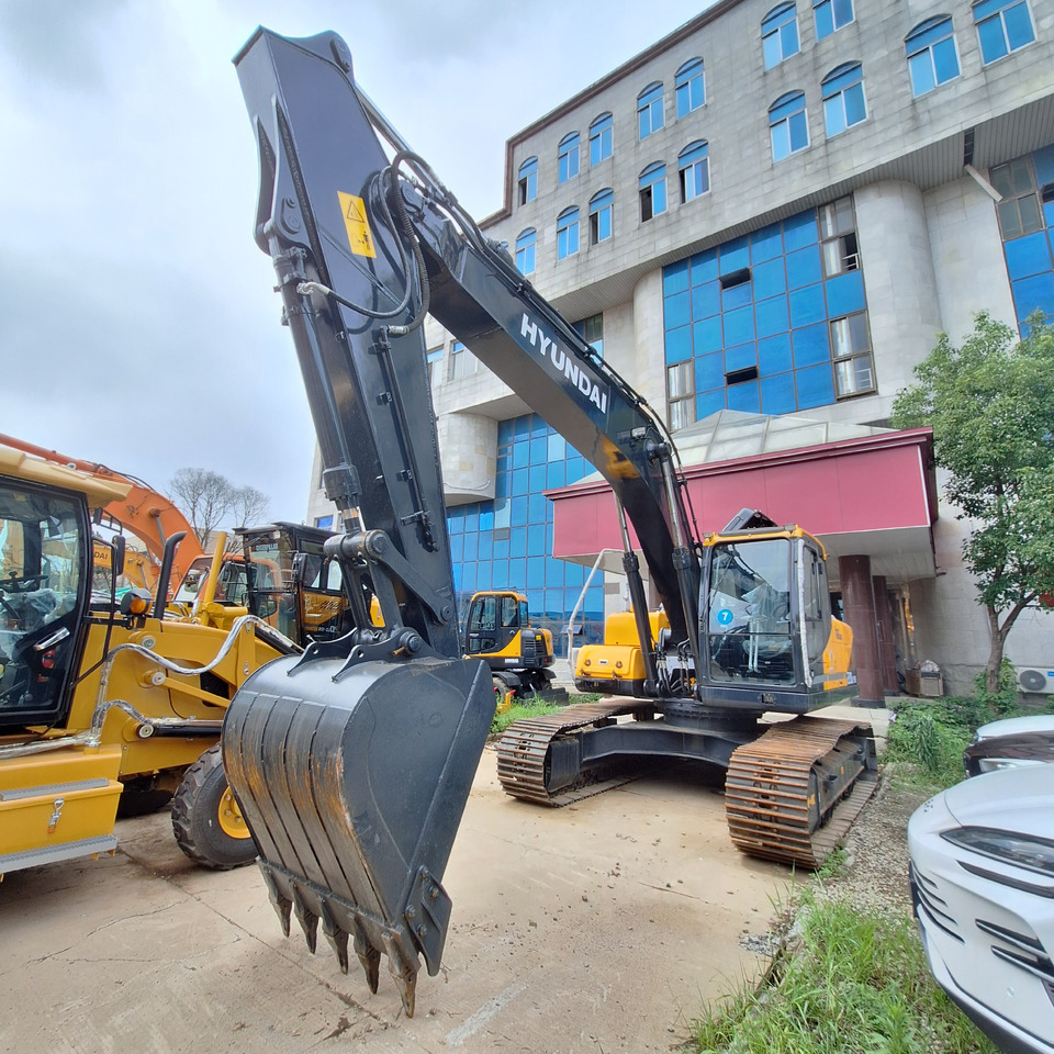 Hyundai 220LC-9S Excavator - Excavadora de cadenas: foto 1 Hyundai 220LC-9S Excavator - Excavadora de cadenas: foto 1