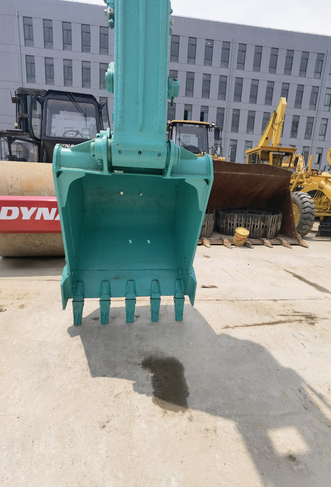 Excavadora de cadenas Kobelco SK200-8 Excavator: foto 6