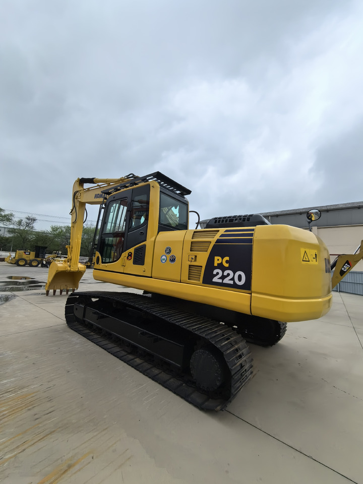 Komatsu PC 220-8 Excavator - Excavadora de cadenas: foto 2 Komatsu PC 220-8 Excavator - Excavadora de cadenas: foto 2
