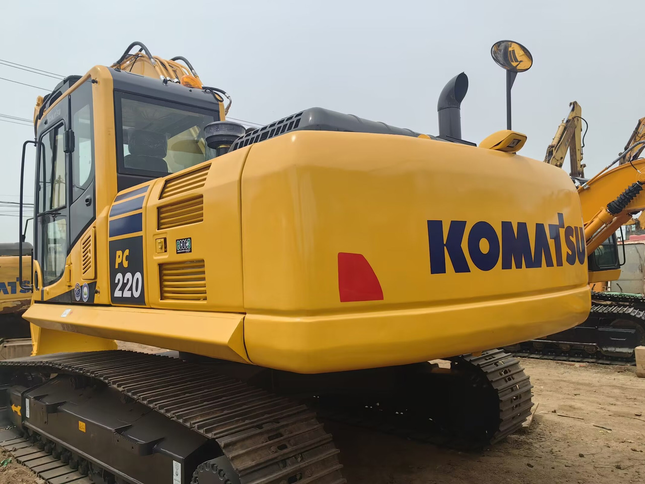 Komatsu PC 220-8 Excavator - Excavadora de cadenas: foto 2 Komatsu PC 220-8 Excavator - Excavadora de cadenas: foto 2