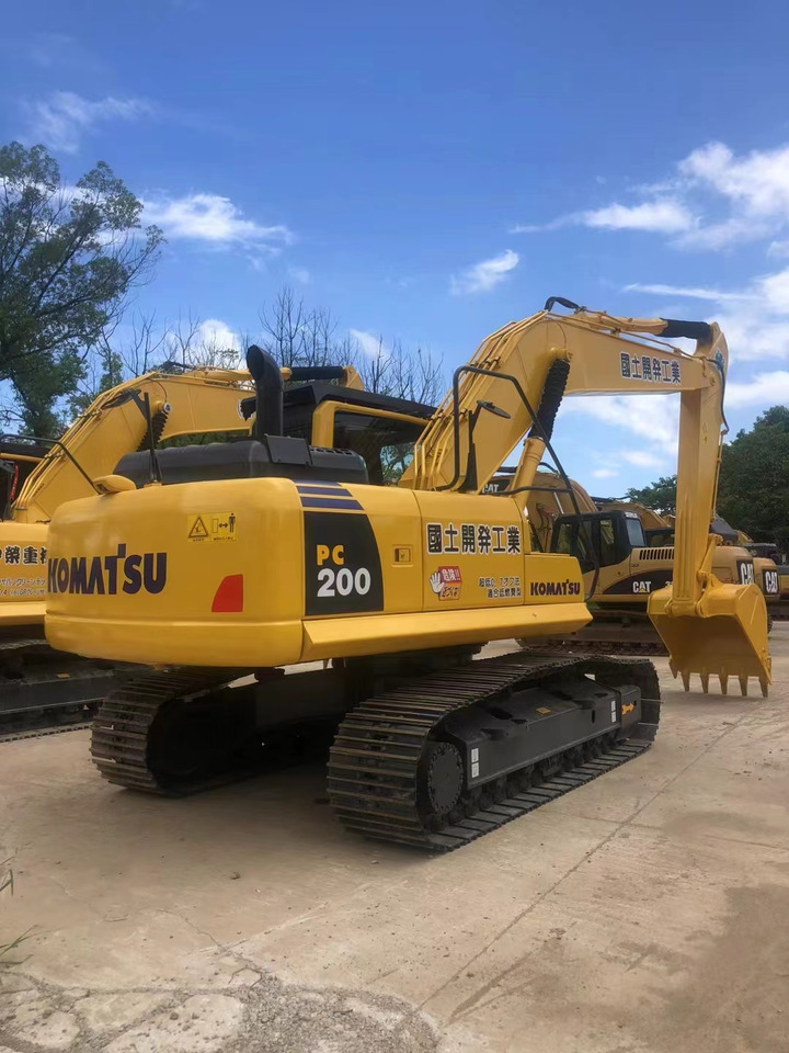 Komatsu PC200-8 Excavator - Excavadora de cadenas: foto 1 Komatsu PC200-8 Excavator - Excavadora de cadenas: foto 1