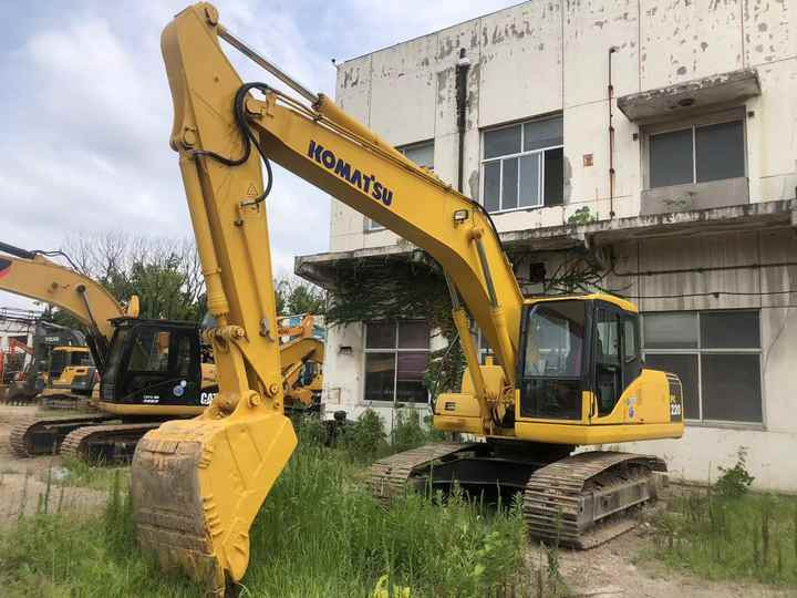 Komatsu PC220-7 - Excavadora de cadenas: foto 5 Komatsu PC220-7 - Excavadora de cadenas: foto 5