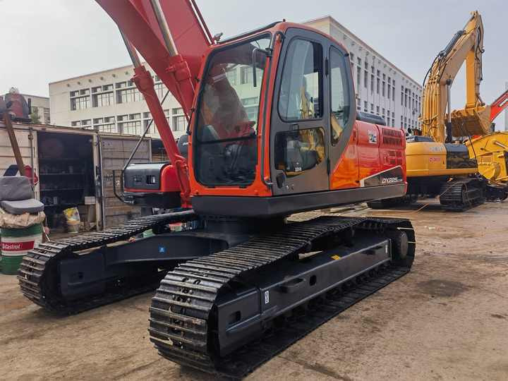 Original Korea made Used Doosan DX225LC DX225 Crawler Used Excavators 25t Working Good Model - Excavadora de cadenas: foto 4 Original Korea made Used Doosan DX225LC DX225 Crawler Used Excavators 25t Working Good Model - Excavadora de cadenas: foto 4