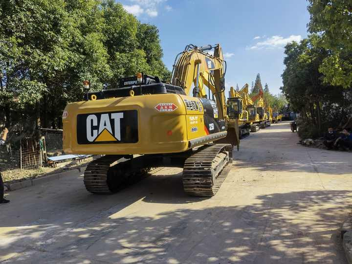 Original high quality low price Used CAT325D excavator Used heavy machine of cat 325c in good condition for sale - Excavadora de cadenas: foto 2 Original high quality low price Used CAT325D excavator Used heavy machine of cat 325c in good condition for sale - Excavadora de cadenas: foto 2