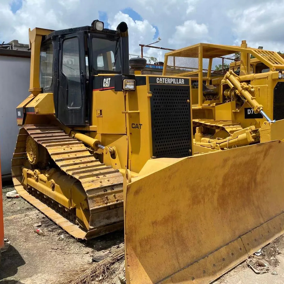 Bulldozer Second hand Cat D5M Bulldozer Cat D6D D5H D6G Track Bulldozer: foto 1