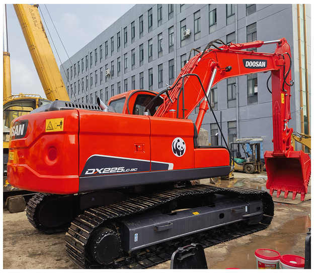South Korea Used Crawler Hydraulic Excavator Doosan Excavadora DX225LC DX225 Excavator In Stock For Sale - Excavadora de cadenas: foto 1 South Korea Used Crawler Hydraulic Excavator Doosan Excavadora DX225LC DX225 Excavator In Stock For Sale - Excavadora de cadenas: foto 1