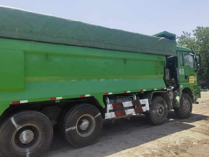 Used 8x4 Shacman X3000 Dumper Used Medium Dump Truck for Sale - Camión volquete: foto 3 Used 8x4 Shacman X3000 Dumper Used Medium Dump Truck for Sale - Camión volquete: foto 3
