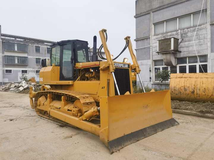 Used Caterpillar D6G Bulldozer Original Crawler D6G with good condition and high performance for sale - Bulldozer: foto 3 Used Caterpillar D6G Bulldozer Original Crawler D6G with good condition and high performance for sale - Bulldozer: foto 3
