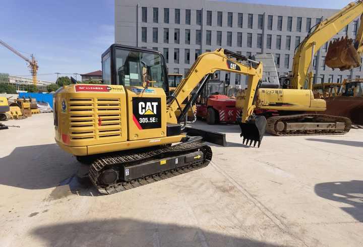 Used Japan CAT 305.5E2 excavator digger CAT mini hydraulic excavator for hot sale - Excavadora de cadenas: foto 4 Used Japan CAT 305.5E2 excavator digger CAT mini hydraulic excavator for hot sale - Excavadora de cadenas: foto 4