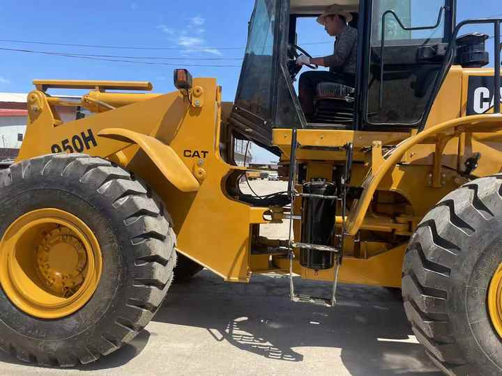 Caterpillar 950H wheel loader used heavy equipment cheap price 950H 966H 950GC for sale - Cargadora de ruedas: foto 2 Caterpillar 950H wheel loader used heavy equipment cheap price 950H 966H 950GC for sale - Cargadora de ruedas: foto 2