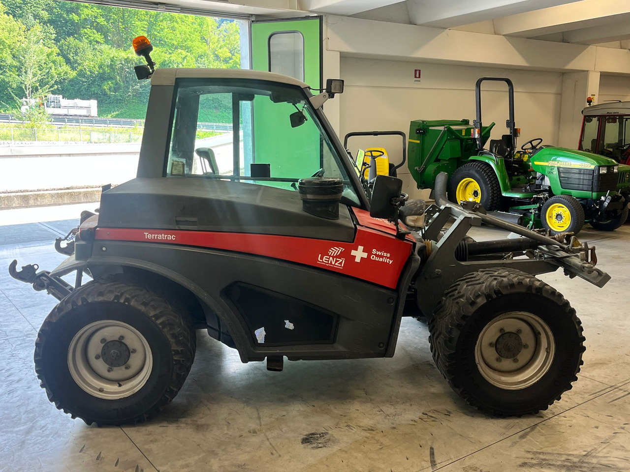TRATTORE AEBI TT 270 - Tractor: foto 5 TRATTORE AEBI TT 270 - Tractor: foto 5