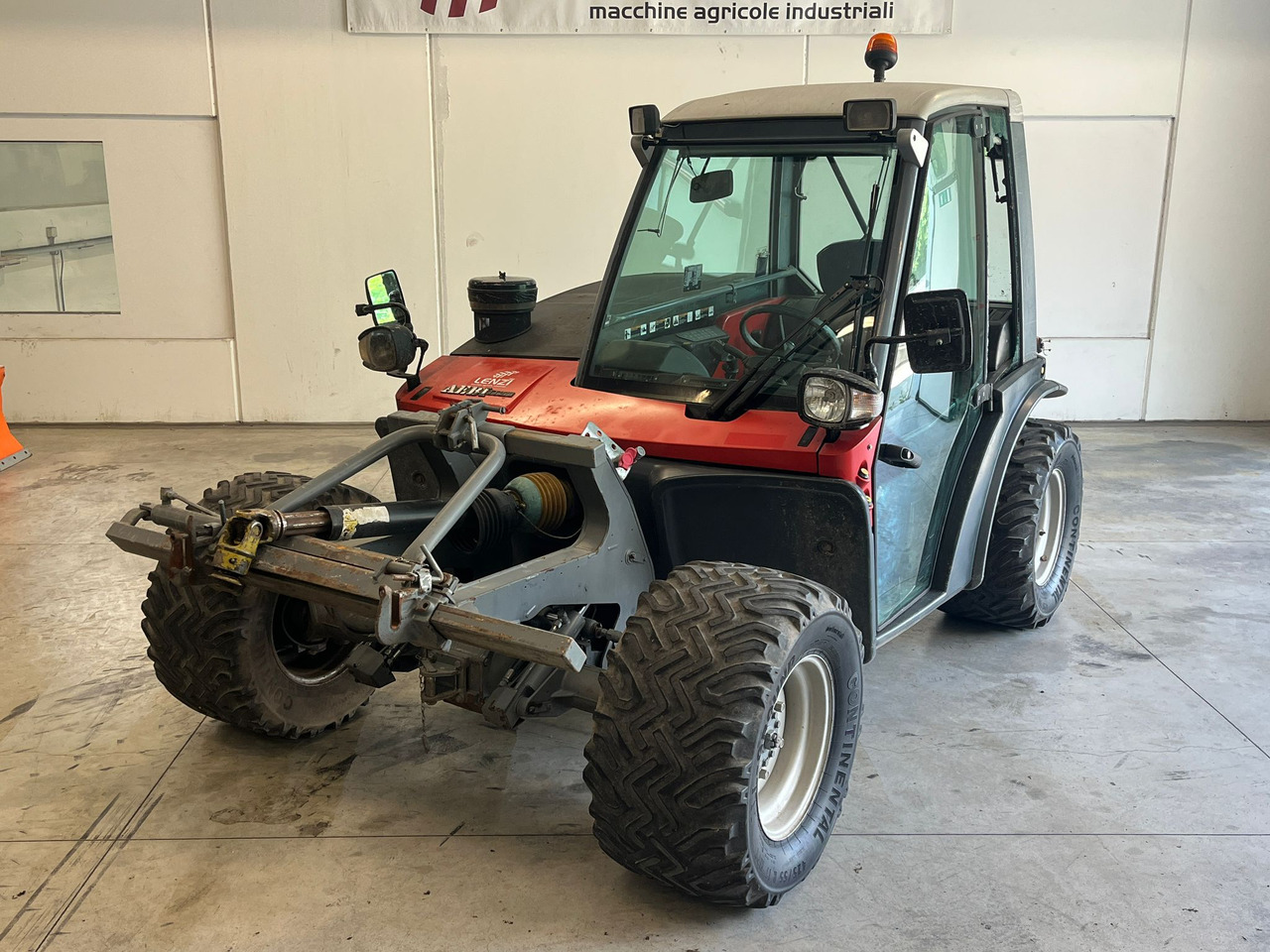 TRATTORE AEBI TT 270 - Tractor: foto 2 TRATTORE AEBI TT 270 - Tractor: foto 2