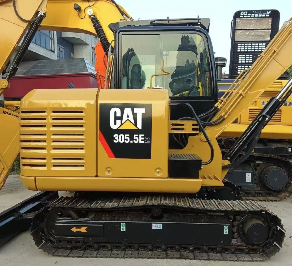 Miniexcavadora CAT 305.5: foto 6