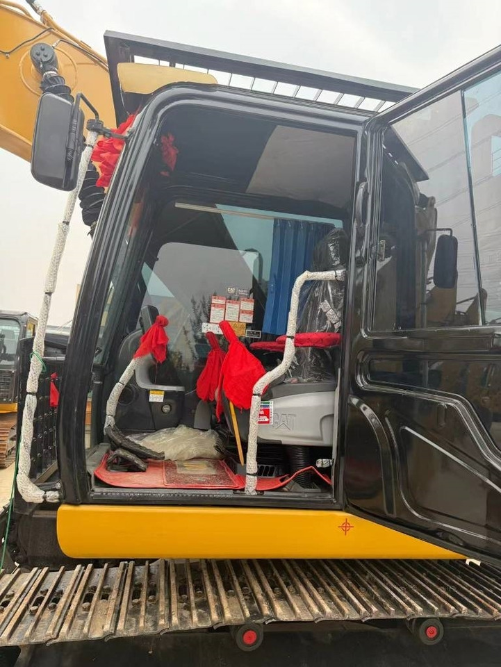 CAT 320 D - Excavadora de cadenas: foto 4 CAT 320 D - Excavadora de cadenas: foto 4