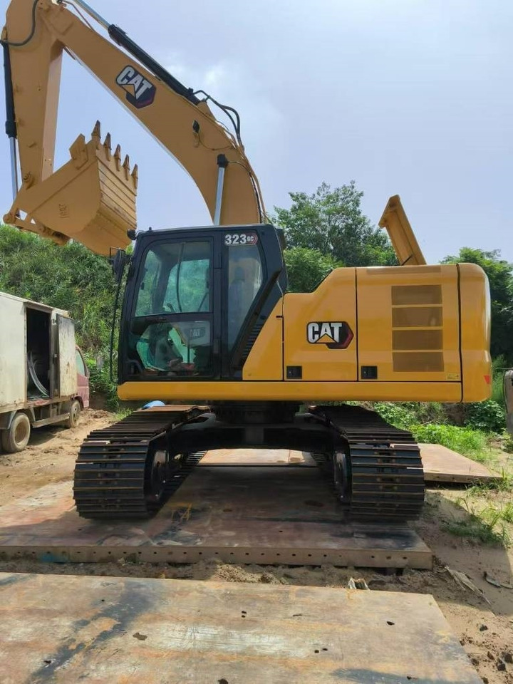CAT 323 GC - Excavadora de cadenas: foto 2 CAT 323 GC - Excavadora de cadenas: foto 2