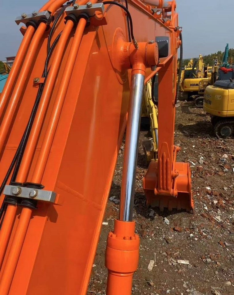 Doosan 150 - Excavadora de cadenas: foto 4 Doosan 150 - Excavadora de cadenas: foto 4