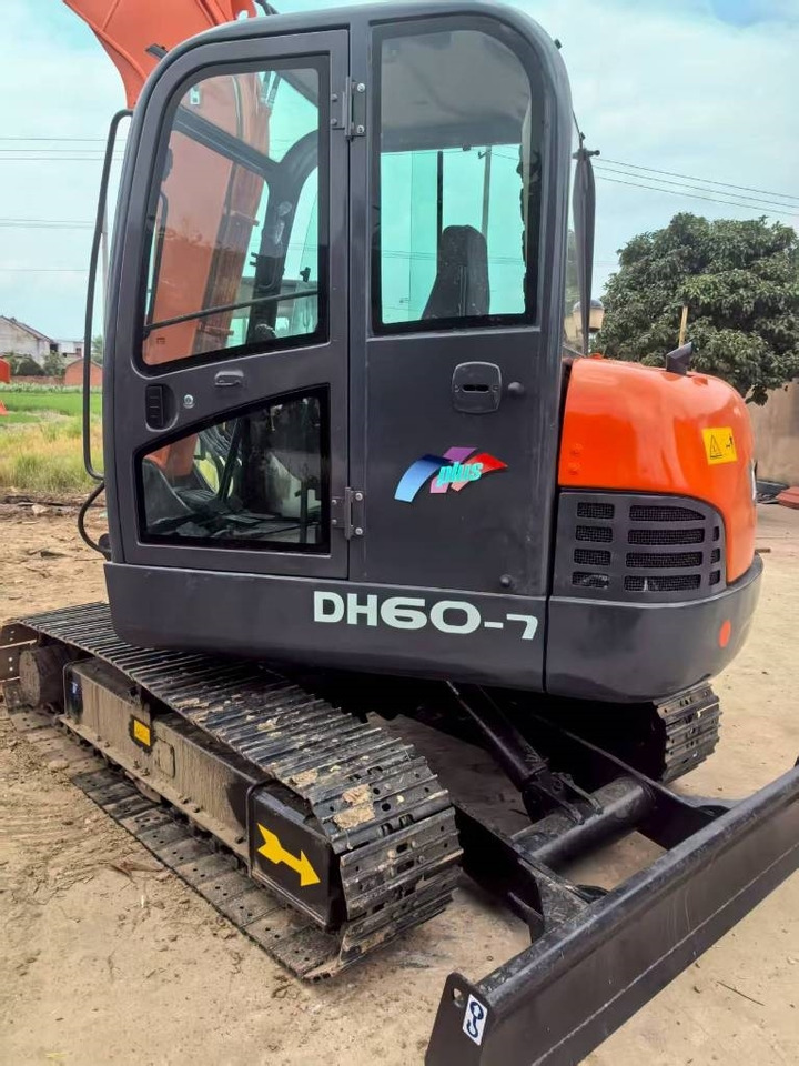Doosan DH 60-7  - Miniexcavadora: foto 5 Doosan DH 60-7  - Miniexcavadora: foto 5