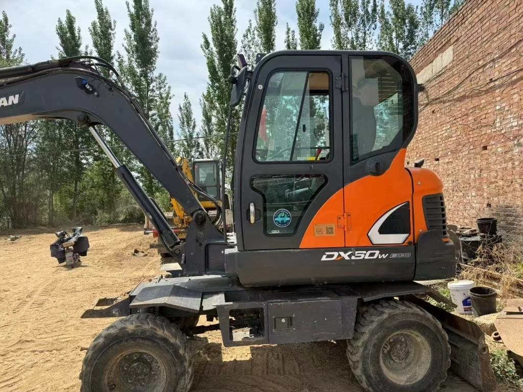 Doosan DX 60 - Miniexcavadora: foto 5 Doosan DX 60 - Miniexcavadora: foto 5