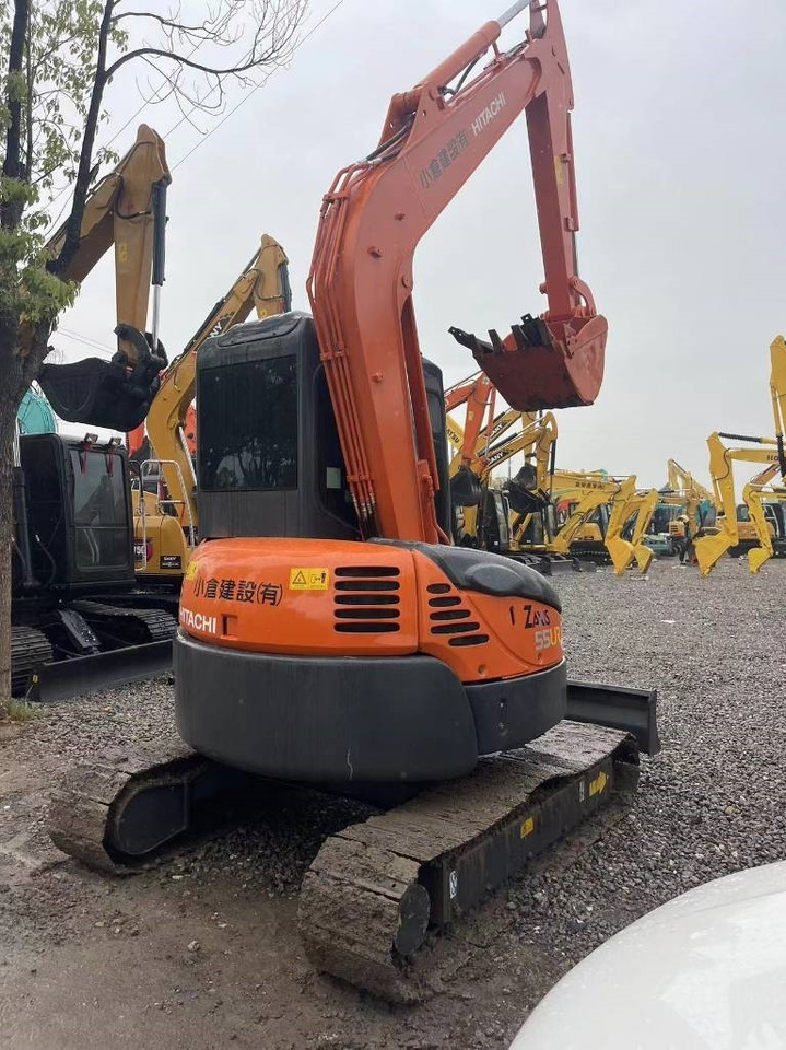Hitachi 55 - Miniexcavadora: foto 1 Hitachi 55 - Miniexcavadora: foto 1