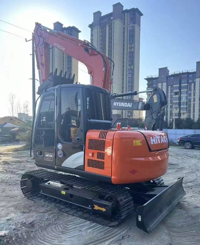 Hitachi ZAXS 70 - Miniexcavadora: foto 3 Hitachi ZAXS 70 - Miniexcavadora: foto 3