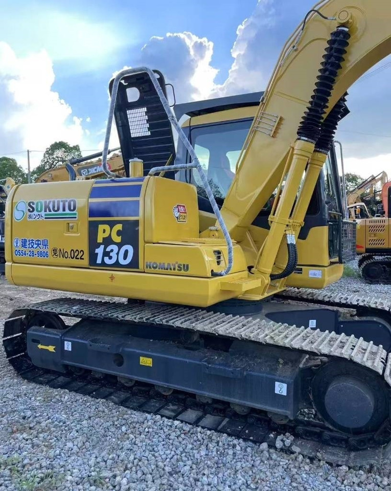 Miniexcavadora Komatsu PC 130: foto 1