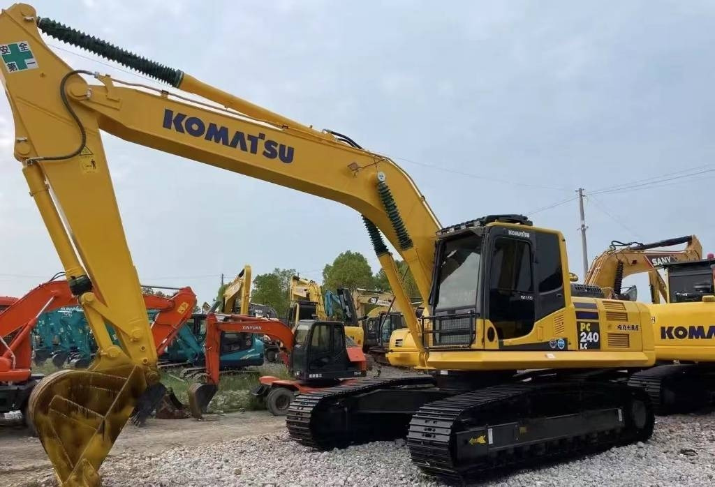 Komatsu PC 240 - Excavadora de cadenas: foto 1 Komatsu PC 240 - Excavadora de cadenas: foto 1