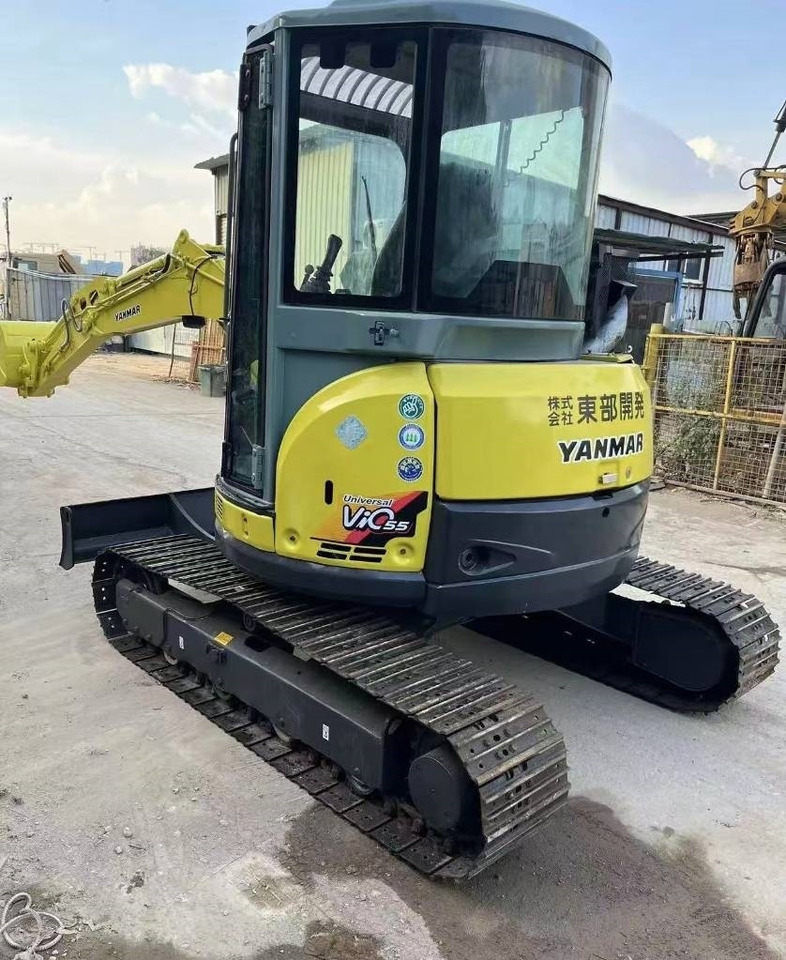 Yanmar 55 - Excavadora de cadenas: foto 1 Yanmar 55 - Excavadora de cadenas: foto 1