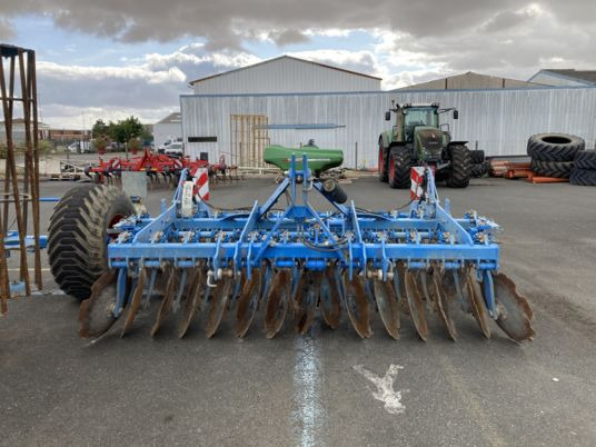 Lemken RUBIN 10/350U - Cultivador: foto 1 Lemken RUBIN 10/350U - Cultivador: foto 1