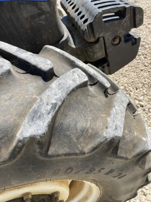 Tractor New Holland T5.95: foto 8