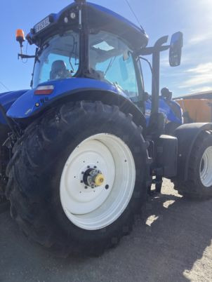 New Holland T7.210 - Tractor: foto 3 New Holland T7.210 - Tractor: foto 3
