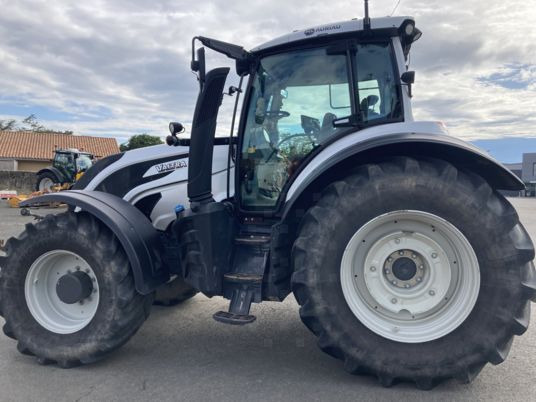 Valtra T214 DIRECT - Tractor: foto 4 Valtra T214 DIRECT - Tractor: foto 4