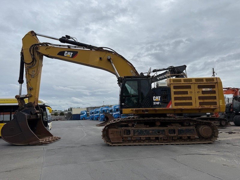CAT 374 F L - Excavadora de cadenas: foto 2 CAT 374 F L - Excavadora de cadenas: foto 2