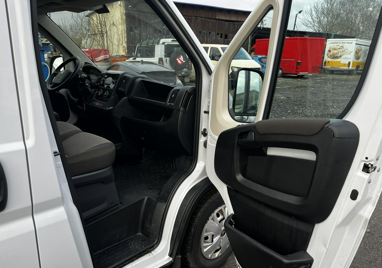 Furgón Citroen Jumper Jumper 2.2-140KM Długi Wysoki Klima Kamera 106tkm Model 2022: foto 15