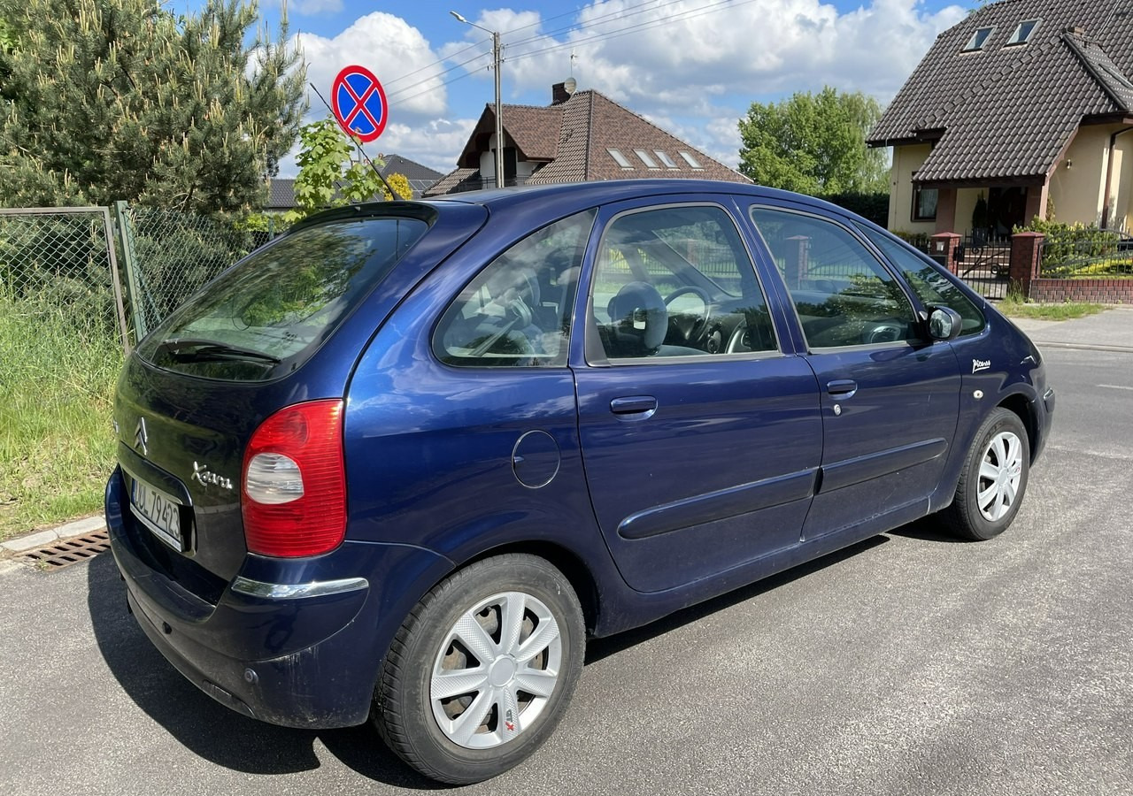 Citroen Xsara Picasso Citroen Xsara Picasso 1.6HDI-110KM Klima tempomat 2006 - Coche: foto 4 Citroen Xsara Picasso Citroen Xsara Picasso 1.6HDI-110KM Klima tempomat 2006 - Coche: foto 4