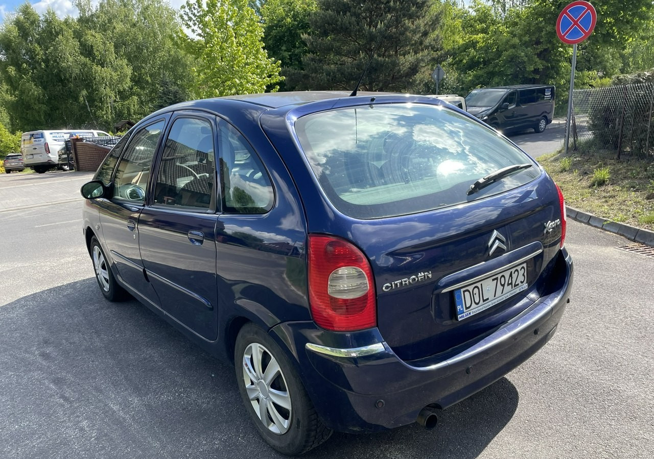 Citroen Xsara Picasso Citroen Xsara Picasso 1.6HDI-110KM Klima tempomat 2006 - Coche: foto 5 Citroen Xsara Picasso Citroen Xsara Picasso 1.6HDI-110KM Klima tempomat 2006 - Coche: foto 5