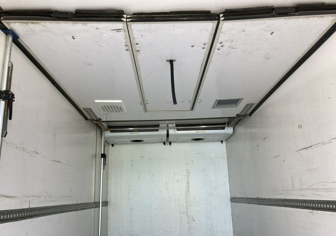 DAF Inny DAF DAF LF210FA Chłodnia Konvekta Hydro klapa 2014 - Furgoneta frigorifica: foto 3 DAF Inny DAF DAF LF210FA Chłodnia Konvekta Hydro klapa 2014 - Furgoneta frigorifica: foto 3