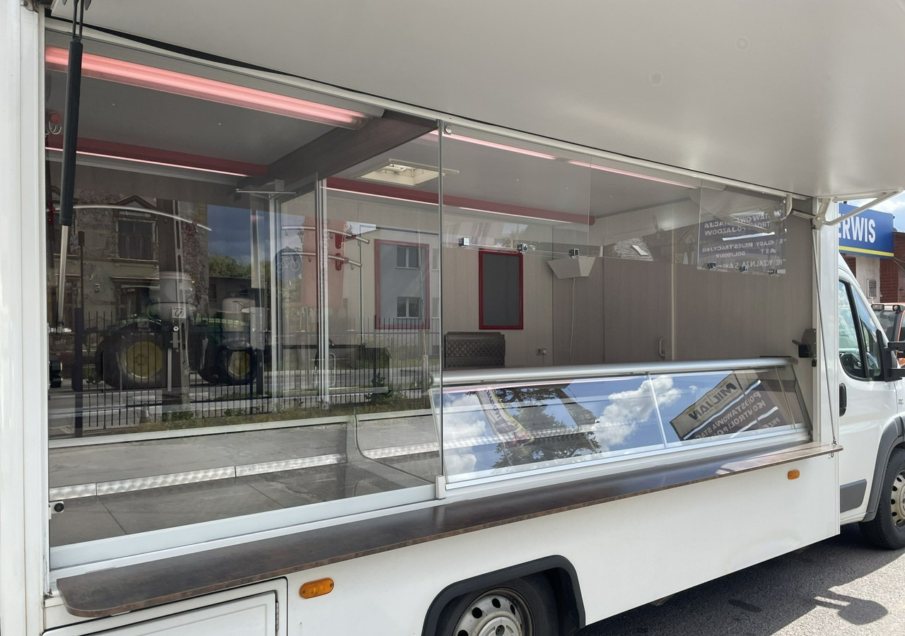 Fiat Ducato Autosklep Gastronomiczny Food Truck Foodtruck sklep W-zasil 2015 - Camión tienda: foto 3 Fiat Ducato Autosklep Gastronomiczny Food Truck Foodtruck sklep W-zasil 2015 - Camión tienda: foto 3