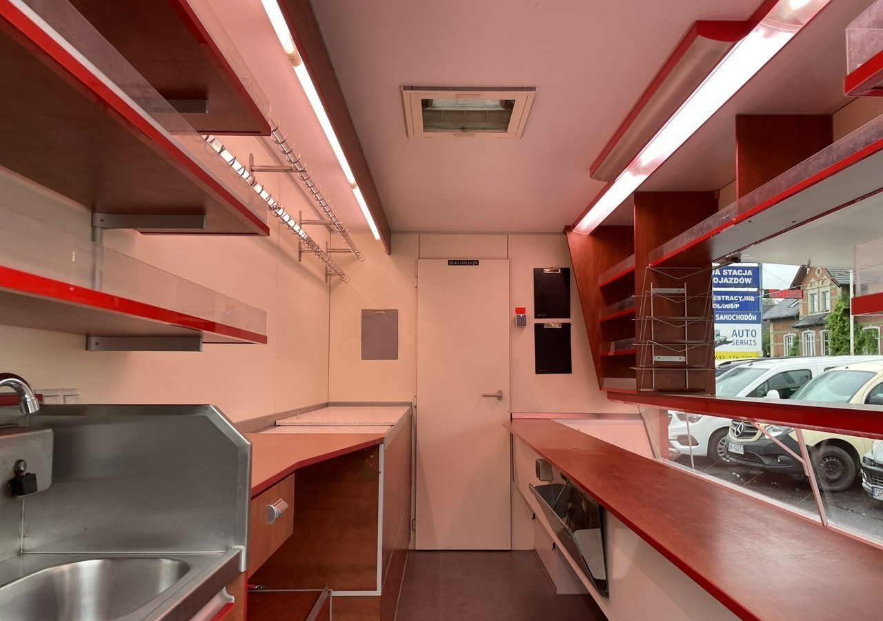 Fiat Ducato Ducato Autosklep wędlin Gastronomiczny Food Truck Foodtruck Borco201 - Camión tienda: foto 3 Fiat Ducato Ducato Autosklep wędlin Gastronomiczny Food Truck Foodtruck Borco201 - Camión tienda: foto 3