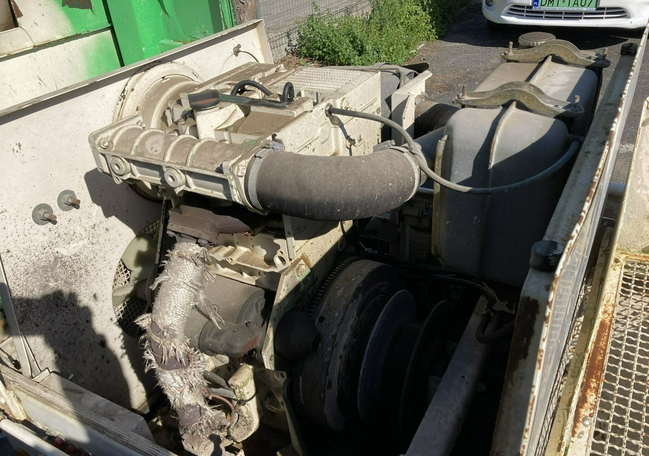 Leasing de Inna Inny Mixokret Putzmeister P11 SDVF pompa do betonu Inna Inny Mixokret Putzmeister P11 SDVF pompa do betonu: foto 8 Leasing de Inna Inny Mixokret Putzmeister P11 SDVF pompa do betonu Inna Inny Mixokret Putzmeister P11 SDVF pompa do betonu: foto 8