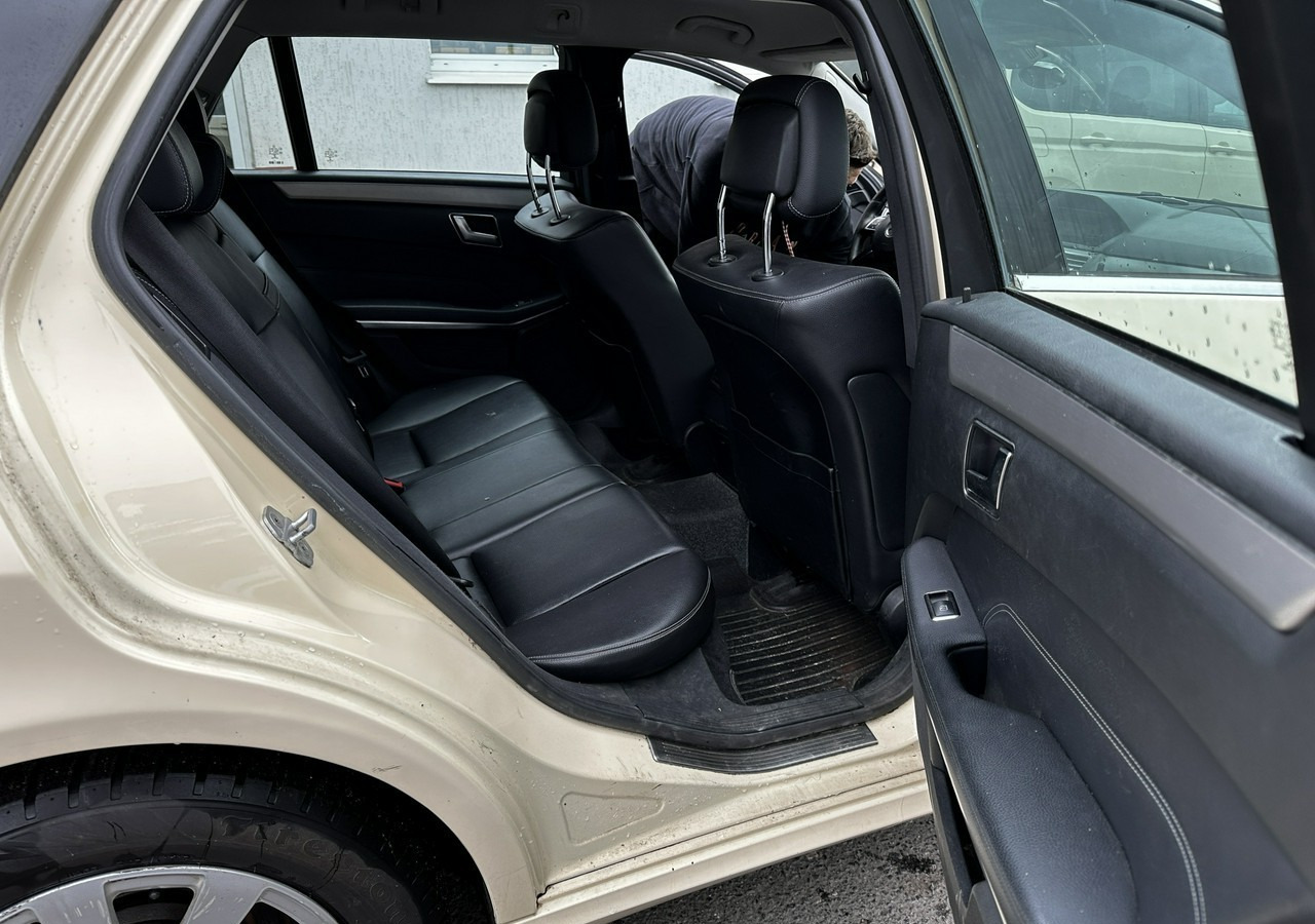 Coche Mercedes-Benz Klasa E W212 E200 CDI Bluetec 7G-tronie 2015 LIFT Skóra FullLed ELEGANCE: foto 17