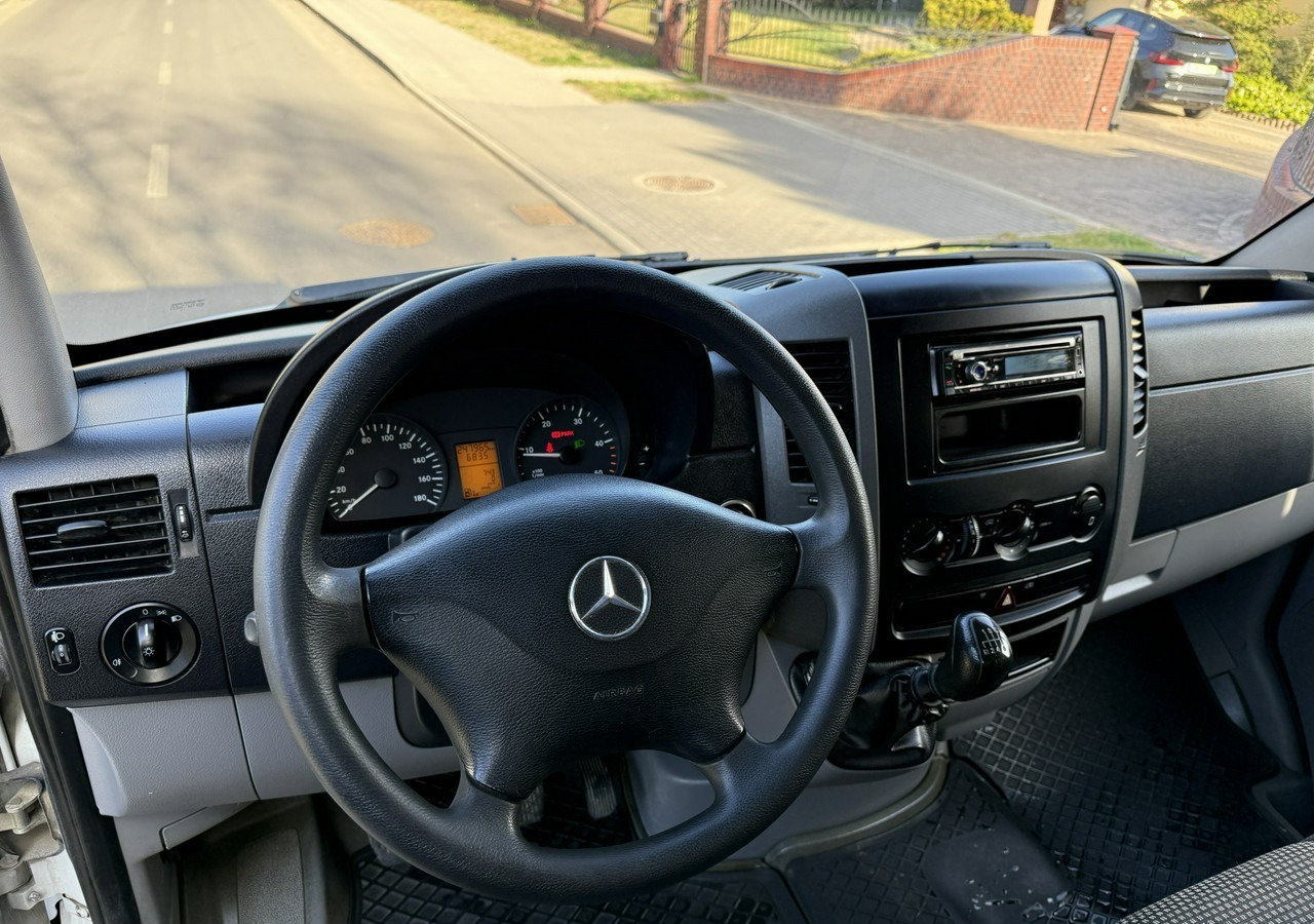 Mercedes-Benz Sprinter Sprinter 315 CDI dokka doka Brygadówka skrzynia 2007 - Furgoneta caja abierta, Furgoneta combi: foto 4 Mercedes-Benz Sprinter Sprinter 315 CDI dokka doka Brygadówka skrzynia 2007 - Furgoneta caja abierta, Furgoneta combi: foto 4