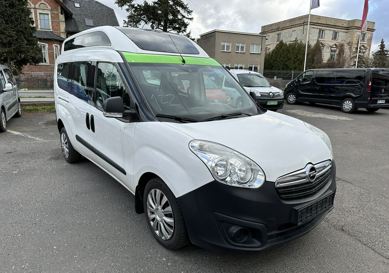Opel Combo III 2.0CDTI Maxi Panorama Klima Kamera Webasto 2016 - Coche: foto 2 Opel Combo III 2.0CDTI Maxi Panorama Klima Kamera Webasto 2016 - Coche: foto 2
