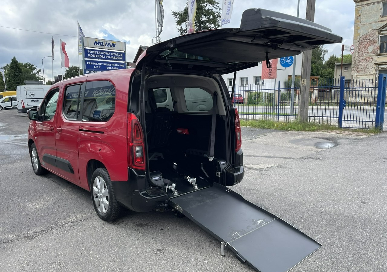 Opel Combo IV Combo Life Combo Life Maxi Niepełnosprawnych inwalida rampa PFRON Model - Coche: foto 1 Opel Combo IV Combo Life Combo Life Maxi Niepełnosprawnych inwalida rampa PFRON Model - Coche: foto 1