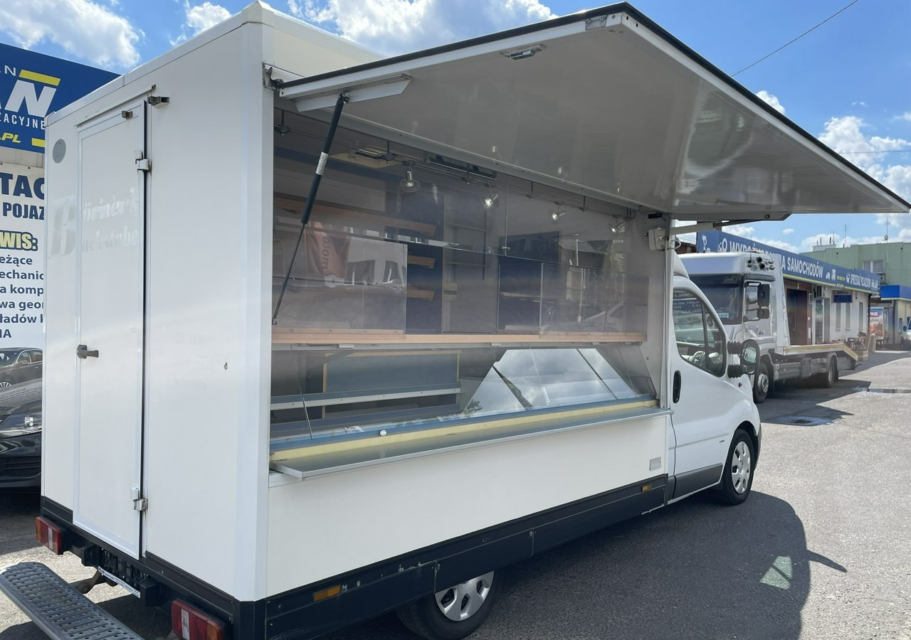 Opel Vivaro Autosklep pieczywa Sklep bar Gastronomiczny Food Truck Foodtruck 200 - Camión tienda: foto 4 Opel Vivaro Autosklep pieczywa Sklep bar Gastronomiczny Food Truck Foodtruck 200 - Camión tienda: foto 4