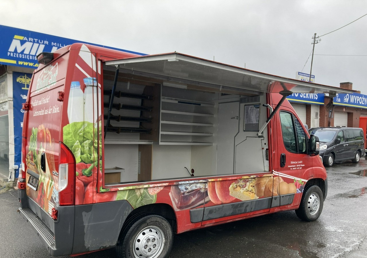 Peugeot Boxer Autosklep pieczywa Gastronomiczny Food Truck Foodtruck sklep 2018 - Camión tienda: foto 2 Peugeot Boxer Autosklep pieczywa Gastronomiczny Food Truck Foodtruck sklep 2018 - Camión tienda: foto 2