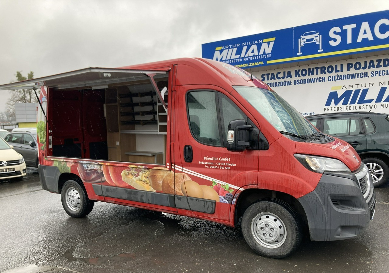 Peugeot Boxer Autosklep pieczywa Gastronomiczny Food Truck Foodtruck sklep 2018 - Camión tienda: foto 1 Peugeot Boxer Autosklep pieczywa Gastronomiczny Food Truck Foodtruck sklep 2018 - Camión tienda: foto 1