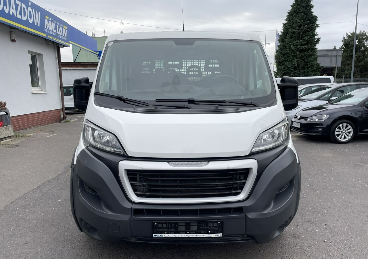 Furgoneta caja abierta, Furgoneta combi Peugeot Boxer Peugeot Boxer 2.0-130KM klima dokka Brygadówka doka 122tkm 2018: foto 7 Furgoneta caja abierta, Furgoneta combi Peugeot Boxer Peugeot Boxer 2.0-130KM klima dokka Brygadówka doka 122tkm 2018: foto 7