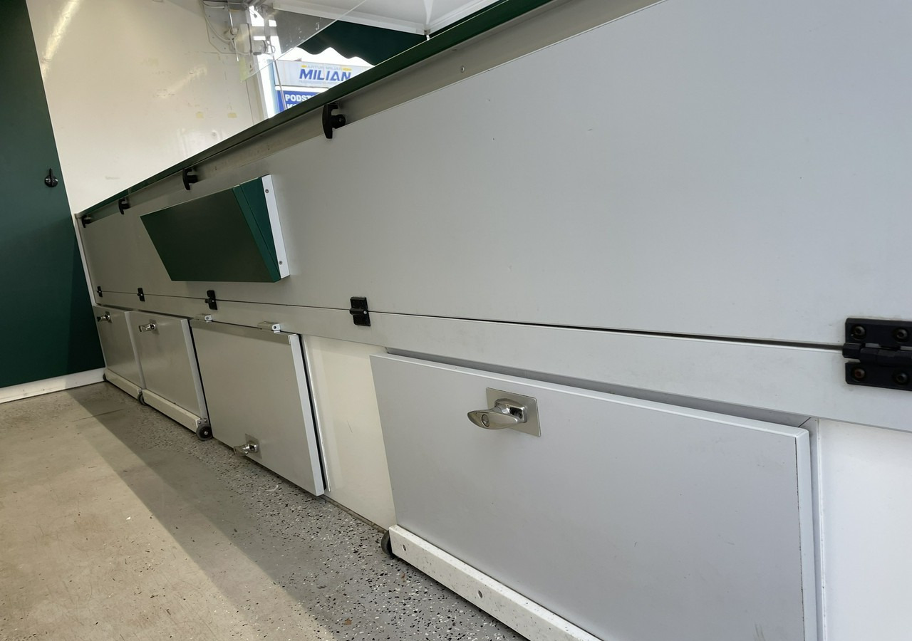 Camión tienda Renault Master Autosklep Gastronomiczny Food Truck Foodtruck sklep W-zasil 2015: foto 13